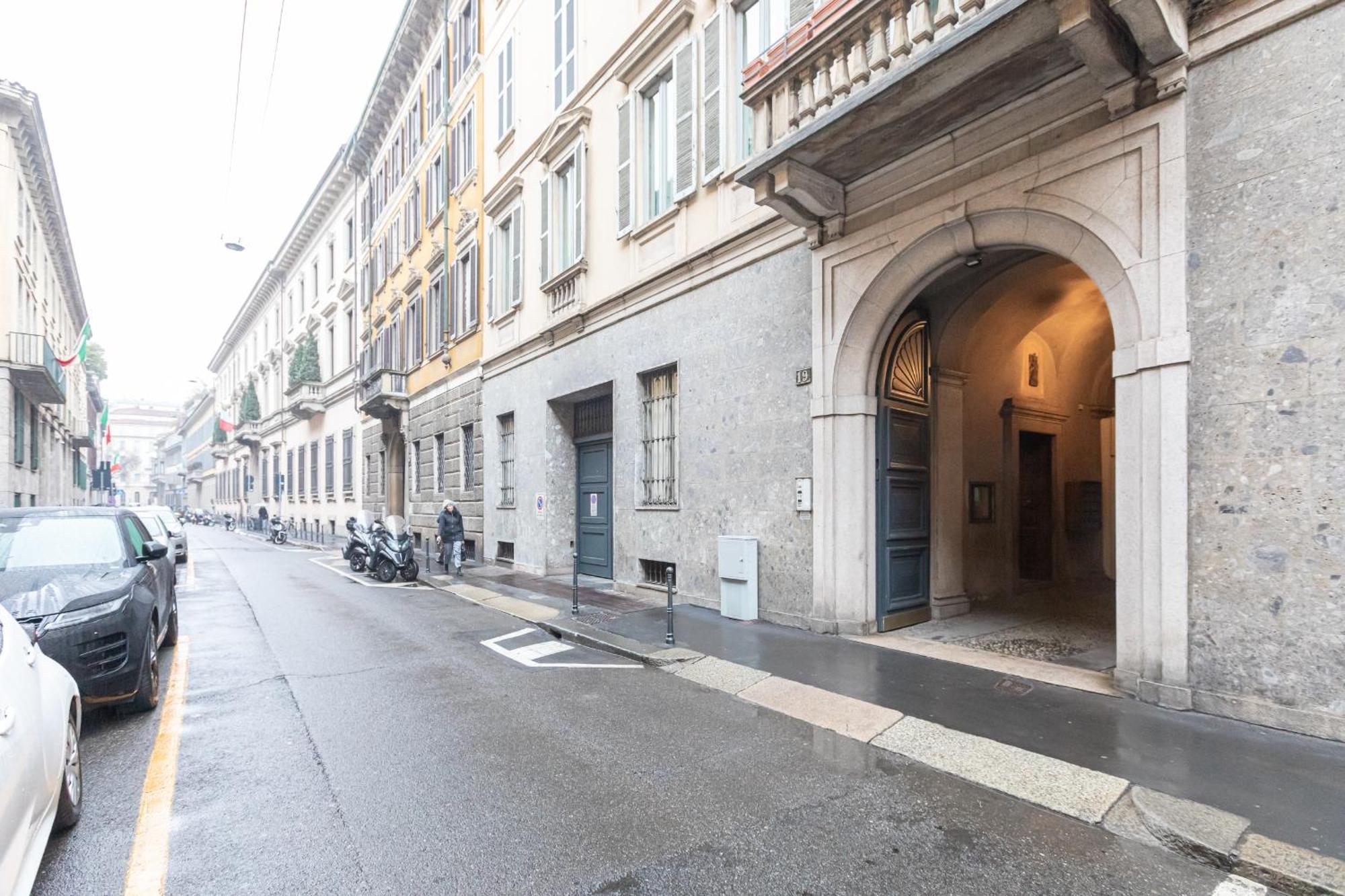 Monte Napoleone Split-Level Terrace Apartment - Top Collection Milano Dış mekan fotoğraf